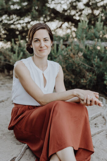 Nina(11) (1) Nina(11) (1)